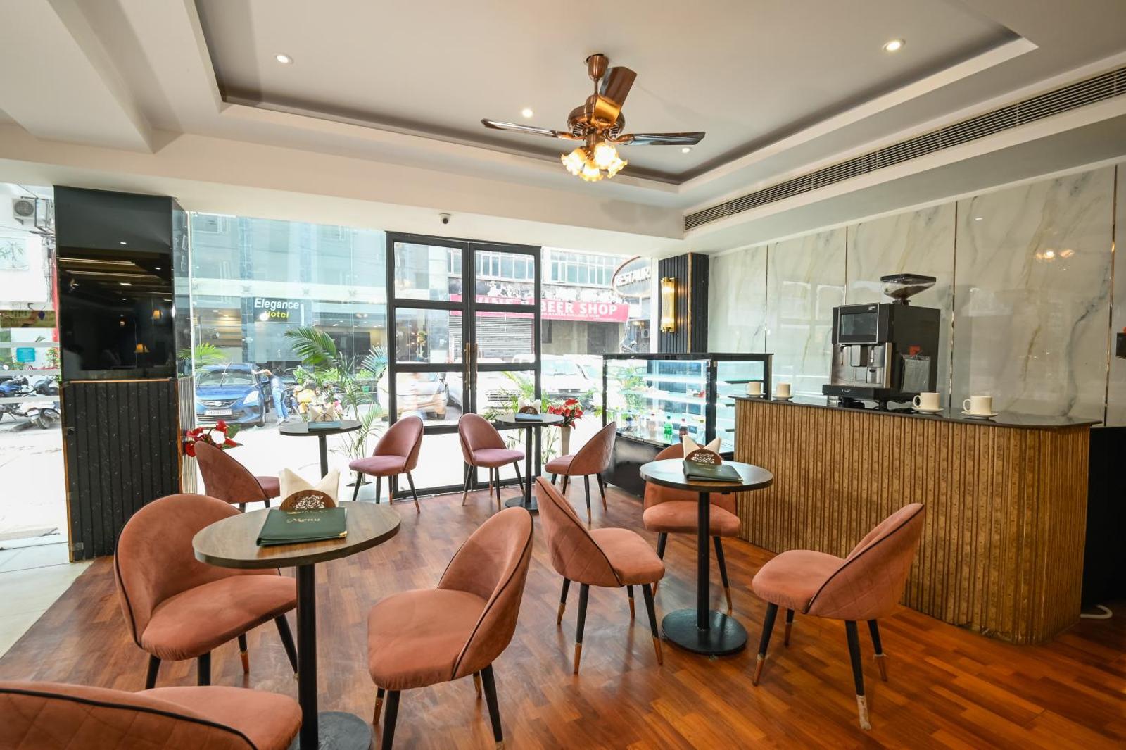 Hotel Krishna Deluxe-By RCG Hotels