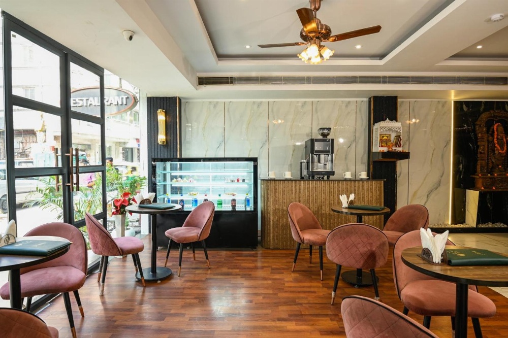 Hotel Krishna Deluxe-By RCG Hotels