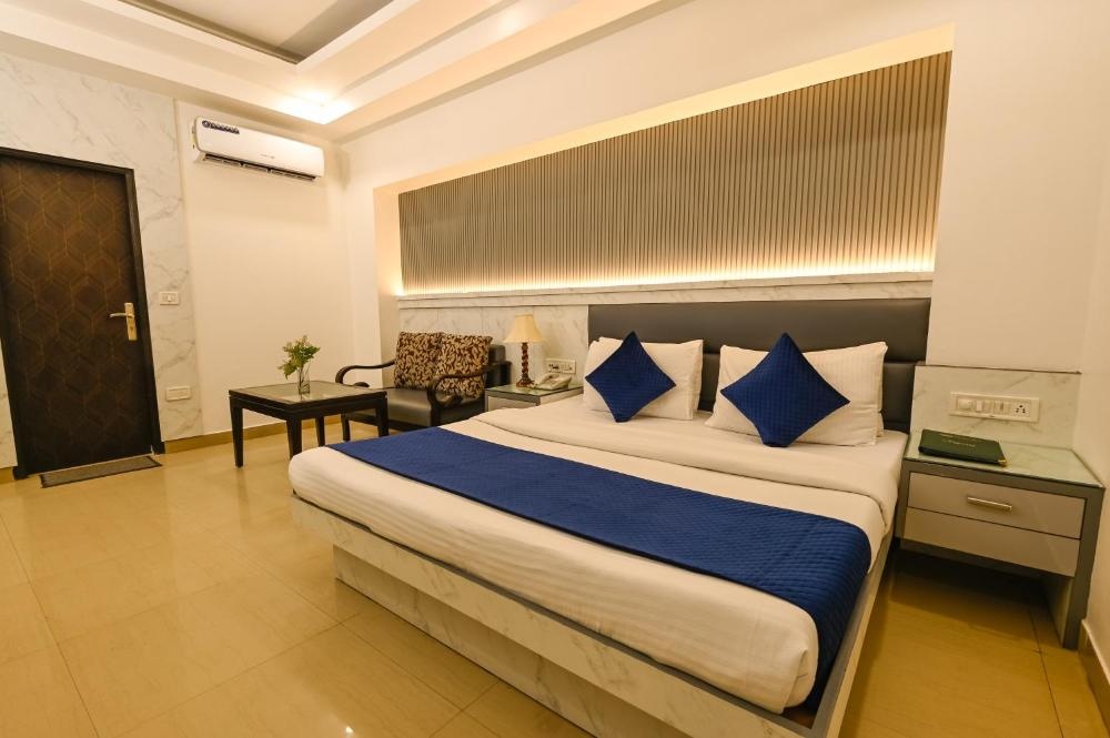 Hotel Krishna Deluxe-By RCG Hotels