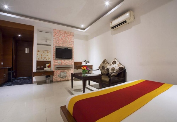 Hotel Krishna Deluxe-By RCG Hotels image 15