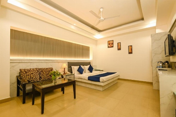 Hotel Krishna Deluxe-By RCG Hotels image 7