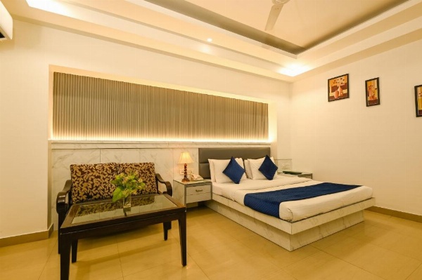 Hotel Krishna Deluxe-By RCG Hotels image 8